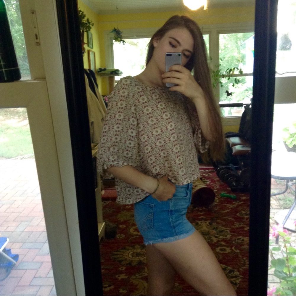 Light & airy patterned About A Girl top